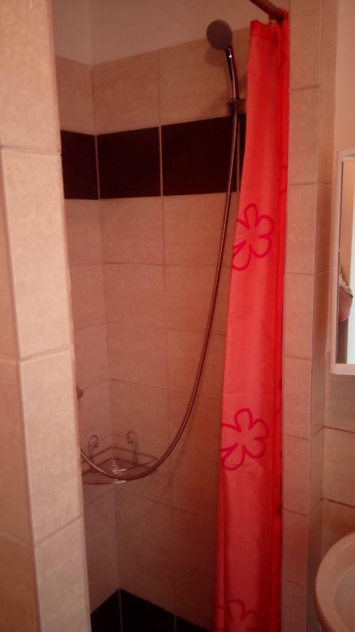 U Ladi Apartment Bulhary Bagian luar foto