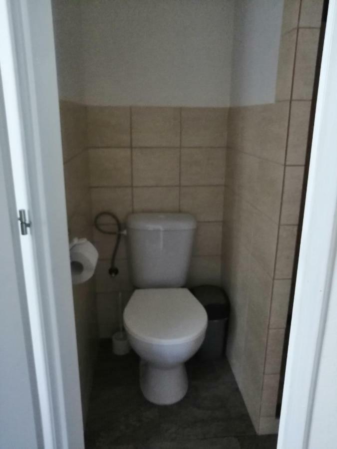 U Ladi Apartment Bulhary Bagian luar foto